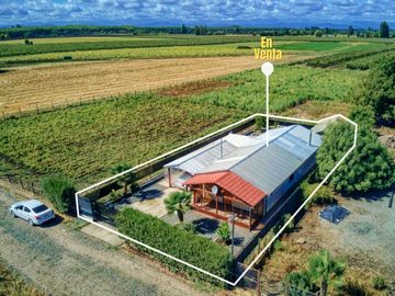 Casa en venta en Retiro - Enorme patio y bien cuidada
