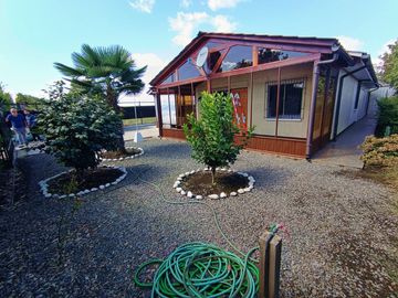 Casa en venta en Retiro - Enorme patio y bien cuidada