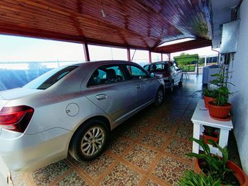Casa en venta en Retiro - Enorme patio y bien cuidada