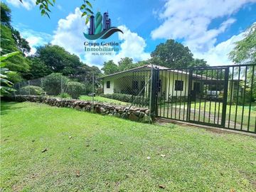 VENDO CASA BORDEADO POR UN RIO- BOQUERON