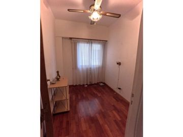 Se alquila por 24 meses depto 3 ambientes zona centro