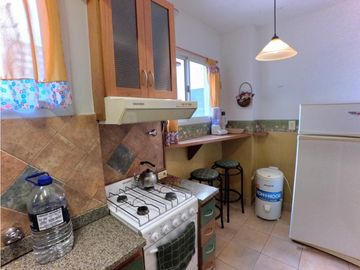 Se alquila por 24 meses depto 3 ambientes zona centro