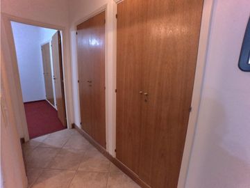Se alquila por 24 meses depto 3 ambientes zona centro