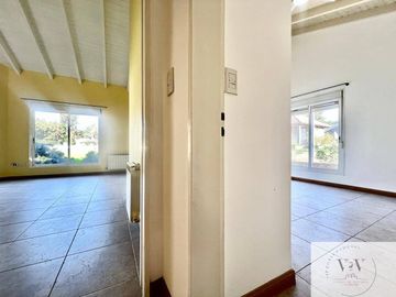 Casa en venta de 2 dormitorios c/ cochera en Patagonia