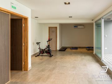 VENTA Departamento de 1 dormitorio c/ cochera en Centro