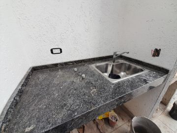 SE VENDE DUPLEX LOMAS DEL CHATEAU