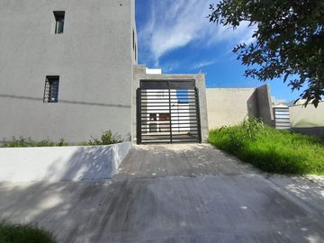 SE VENDE DUPLEX LOMAS DEL CHATEAU
