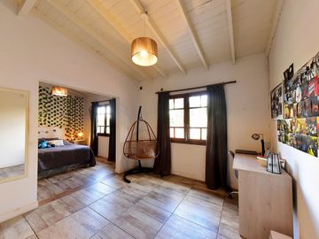 VENTA CASA 5 AMBIENTES EN ITUZAINGO OPORTUNIDAD