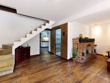VENTA CASA 5 AMBIENTES EN ITUZAINGO OPORTUNIDAD