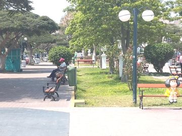 VENTA AMPLIA CASA 226 M2 BARRANCO