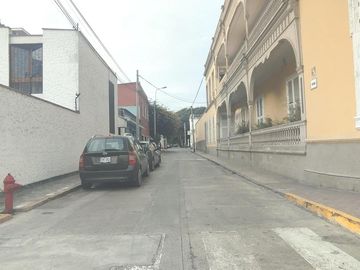 VENTA AMPLIA CASA 226 M2 BARRANCO
