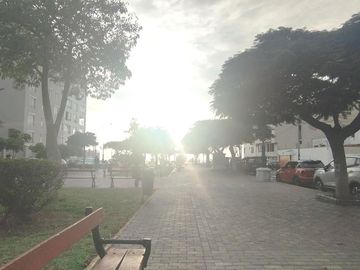 VENTA AMPLIA CASA 226 M2 BARRANCO