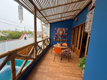 SE VENDE CASA EN PUNTA HERMOSA