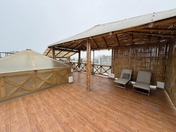 SE VENDE CASA EN PUNTA HERMOSA