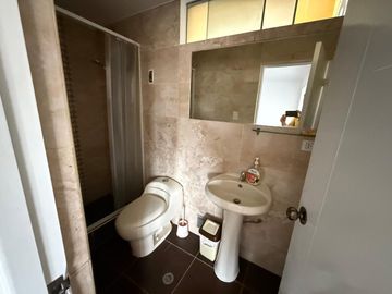 SE VENDE CASA EN PUNTA HERMOSA