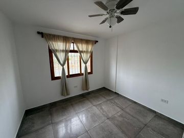 SE VENDE CASA EN PUNTA HERMOSA