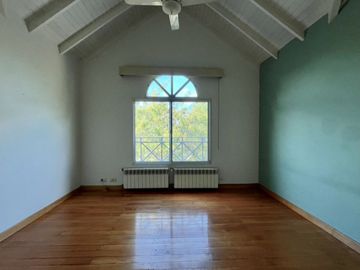 CASA lote 1040m2 Maschwitz Privado 4 dormitorios