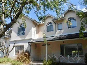 CASA lote 1040m2 Maschwitz Privado 4 dormitorios