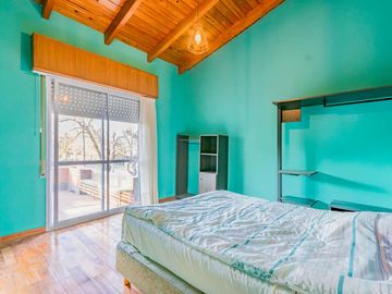 VENTA CASA FUNES ZONA CERCANA CENTRO PILETA 4 DORM