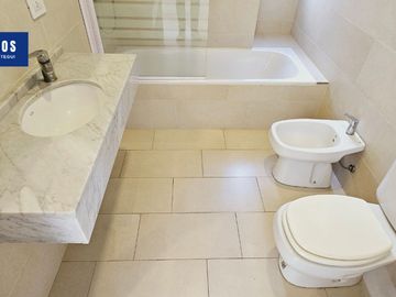 Casa 4 ambientes Venta Los Troncos