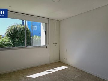 Casa 4 ambientes Venta Los Troncos