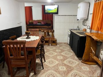 VENDO CASAS EN VILLA STA CRUZ DEL LAGO CON PILETA