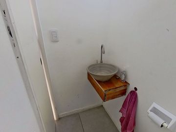 VENTA DUPLEX 2 AMB C/Balcón con parrilla -Paternal