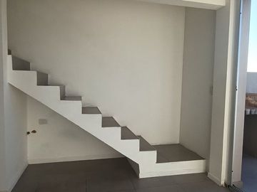 VENTA DUPLEX 2 AMB C/Balcón con parrilla -Paternal
