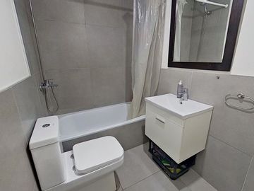 VENTA DUPLEX 2 AMB C/Balcón con parrilla -Paternal