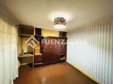 Casa en Venta en Avenida Las Torres, Lo Espejo