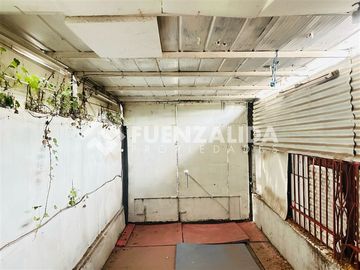 Casa en Venta en Avenida Las Torres, Lo Espejo