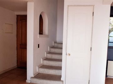 Departamento en Venta en VENDE DEPTO DUPLEX 4D 4B 2E 1B EN CONDOMINIO. PEÑALOLEN