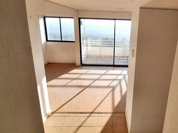 Departamento en Venta en VENDE DEPTO DUPLEX 4D 4B 2E 1B EN CONDOMINIO. PEÑALOLEN