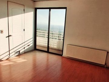 Departamento en Venta en VENDE DEPTO DUPLEX 4D 4B 2E 1B EN CONDOMINIO. PEÑALOLEN