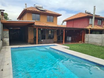 Casa en Venta en Las tejas 2267