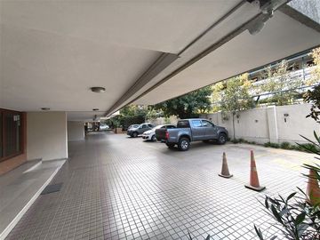 Departamento en Venta en Av. Simón Bolivar