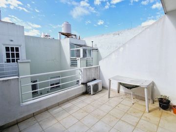 Venta PH 4 ambientes en Boedo