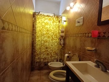 Venta Casa 5 ambientes Villa Luzuriaga La matanza