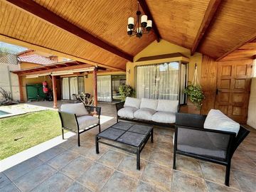 Casa en Venta en Hacienda el Peñón, Puente Alto