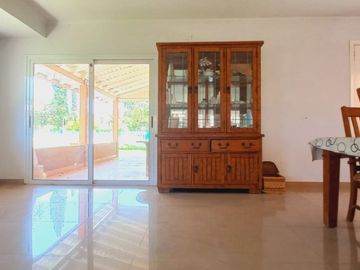 HERMOSA QUINTA EN 9 DE ABRIL-FINANCIACIÓN DIRECTA