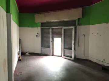 OPORTUNIDAD. LOCAL/PH. BANFIELD ESTE! APTO CRÉDITO