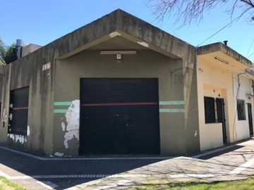 OPORTUNIDAD. LOCAL/PH. BANFIELD ESTE! APTO CRÉDITO
