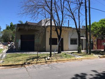 OPORTUNIDAD. LOCAL/PH. BANFIELD ESTE! APTO CRÉDITO