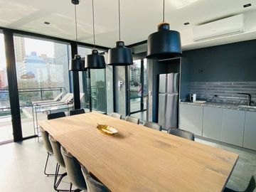 MONOAMBIENTE DE CATEGORÍA COCHERA-FULL AMENITIES