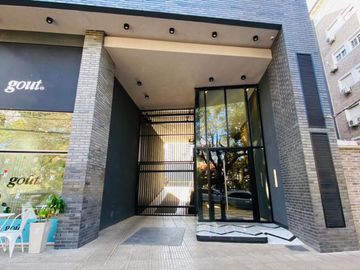 MONOAMBIENTE DE CATEGORÍA COCHERA-FULL AMENITIES