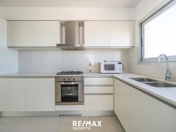Departamento de 3 dormitorios en Monte Hermoso