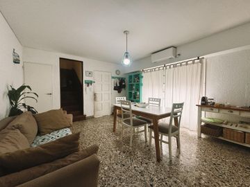 PH 4 AMBIENTES VENTA HAEDO TIPO DUPLEX COCHERA