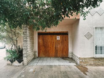 PH 4 AMBIENTES VENTA HAEDO TIPO DUPLEX COCHERA