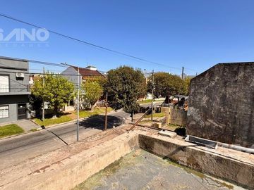 432m2 terreno con casa 3 amb/a refacc, José León Suarez