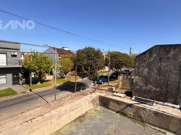 432m2 terreno con casa 3 amb/a refacc, José León Suarez